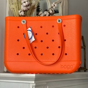 COPY - Bogg bag XL orange